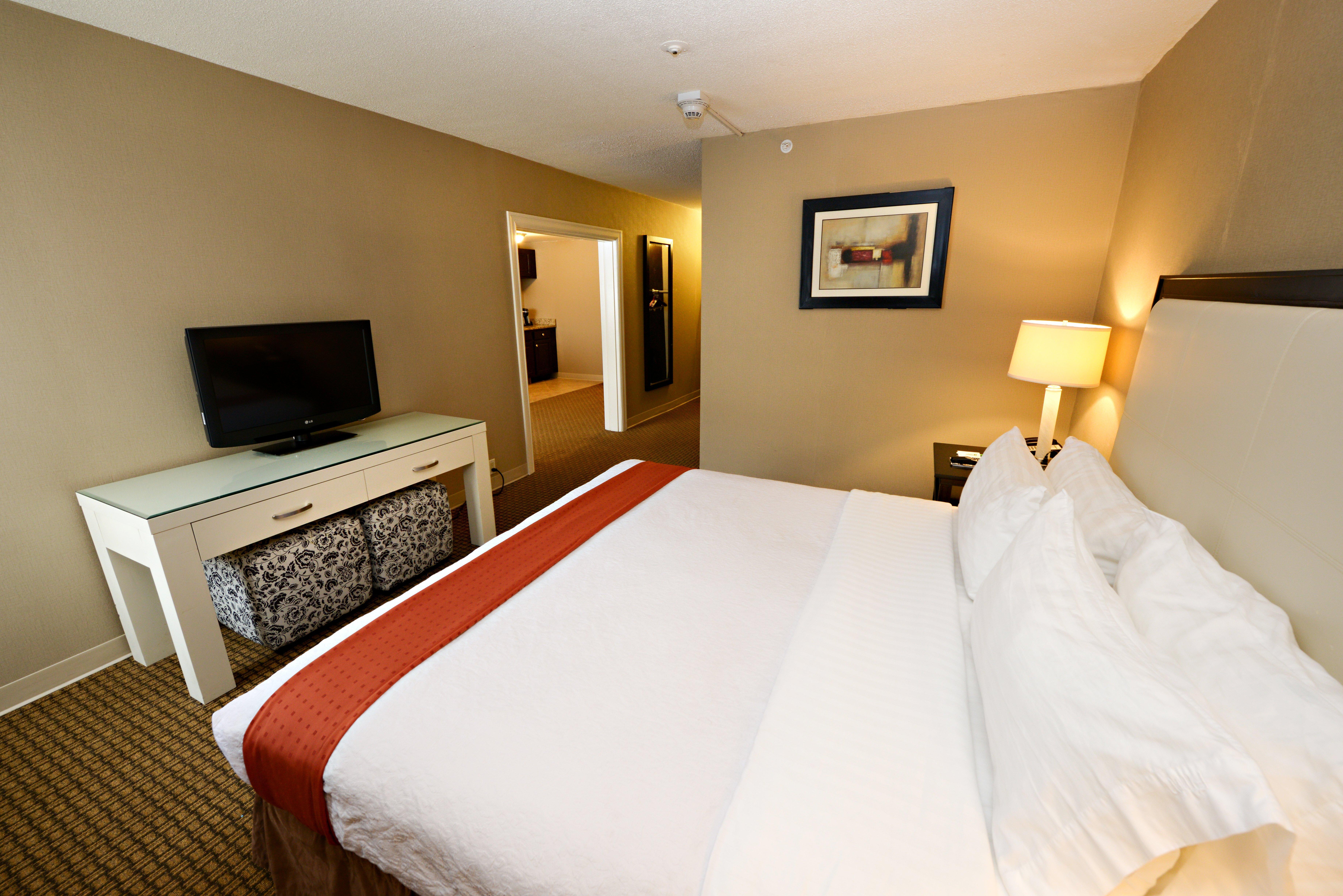 Holiday Inn & Suites Boston Peabody, An Ihg Hotel Екстер'єр фото
