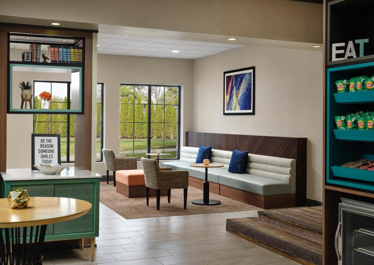 Holiday Inn & Suites Boston Peabody, An Ihg Hotel Екстер'єр фото