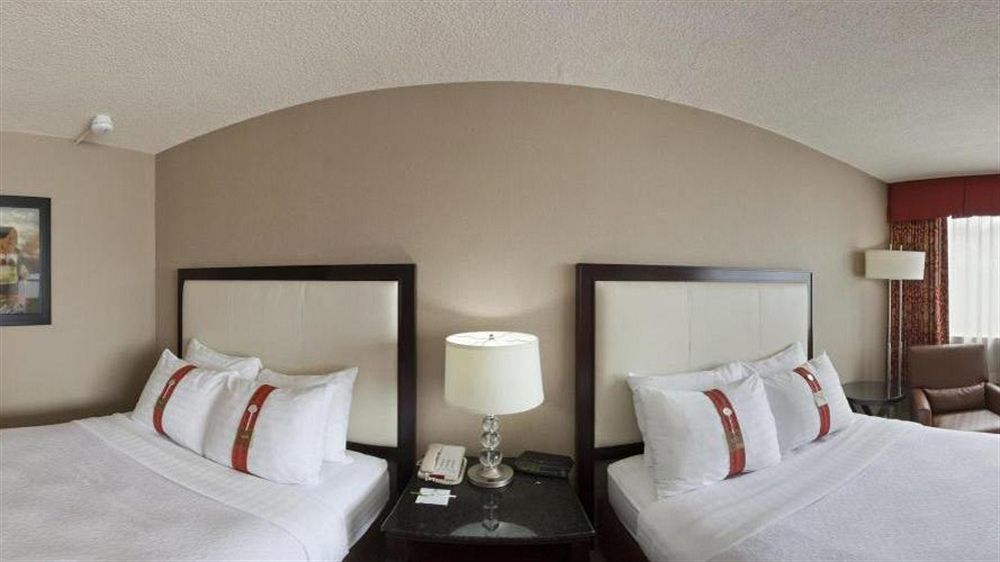 Holiday Inn & Suites Boston Peabody, An Ihg Hotel Екстер'єр фото